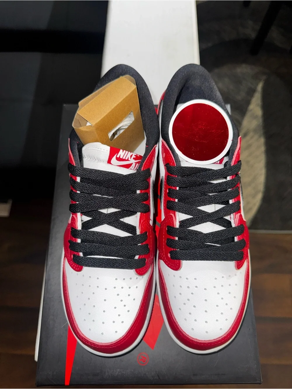 Jordan 1 Retro Low OG Kids 6Y (Youth)